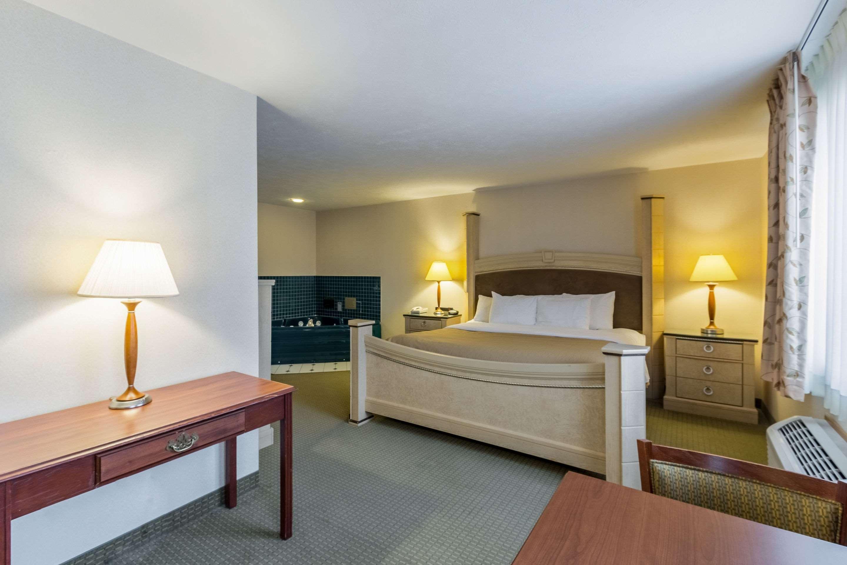 Baymont By Wyndham Sw Hotel Omaha