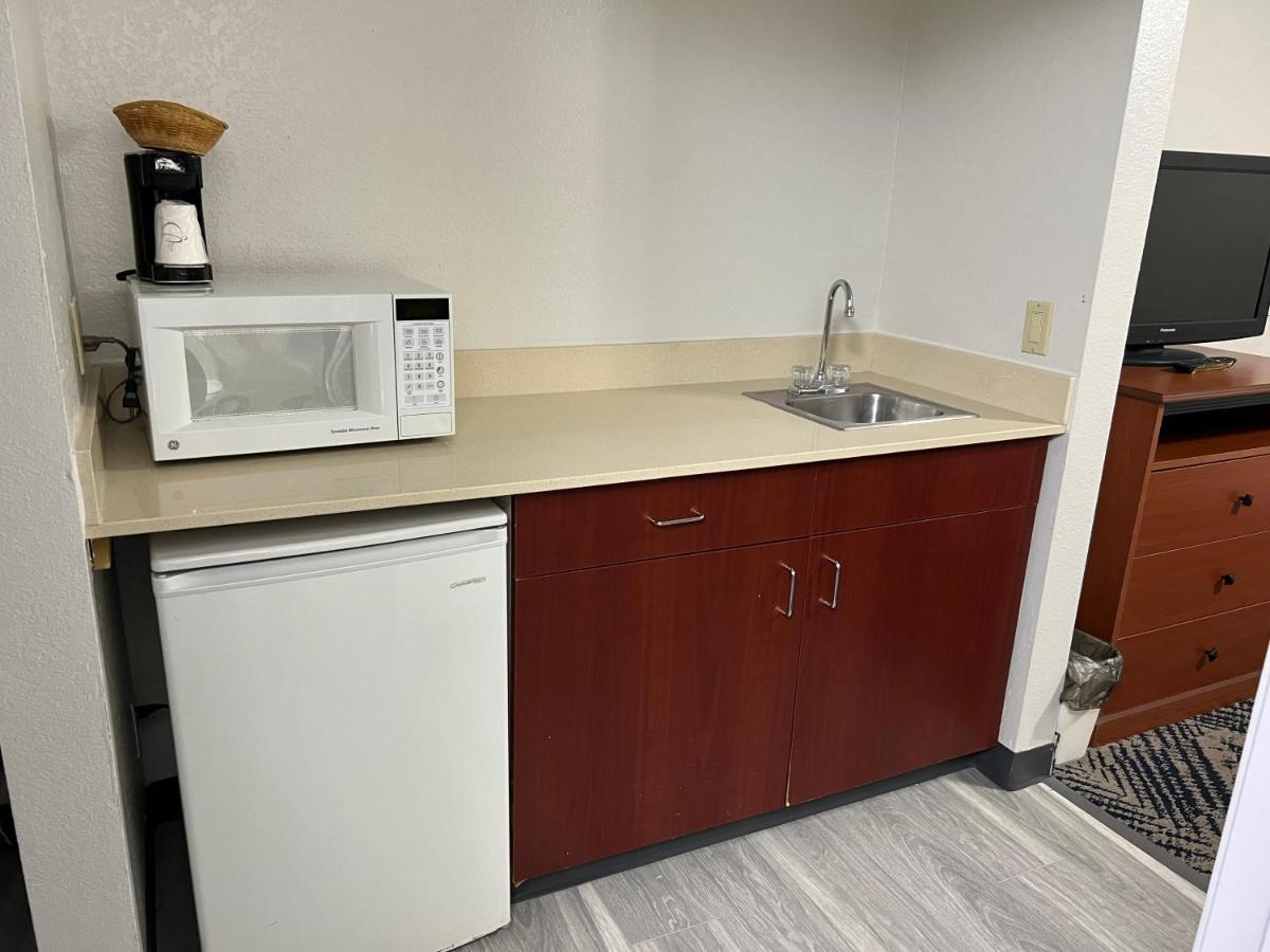 Baymont By Wyndham Sw Omaha