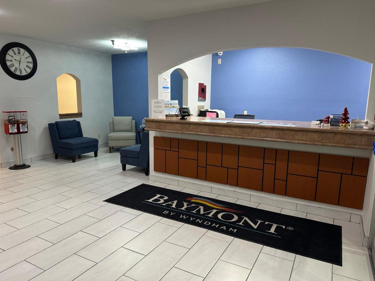 Hotel Baymont By Wyndham Sw Omaha