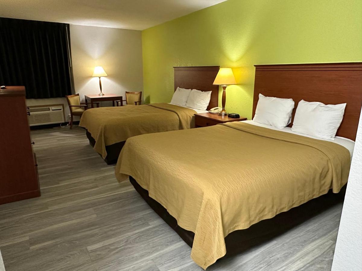 Hotel Baymont By Wyndham Sw Omaha