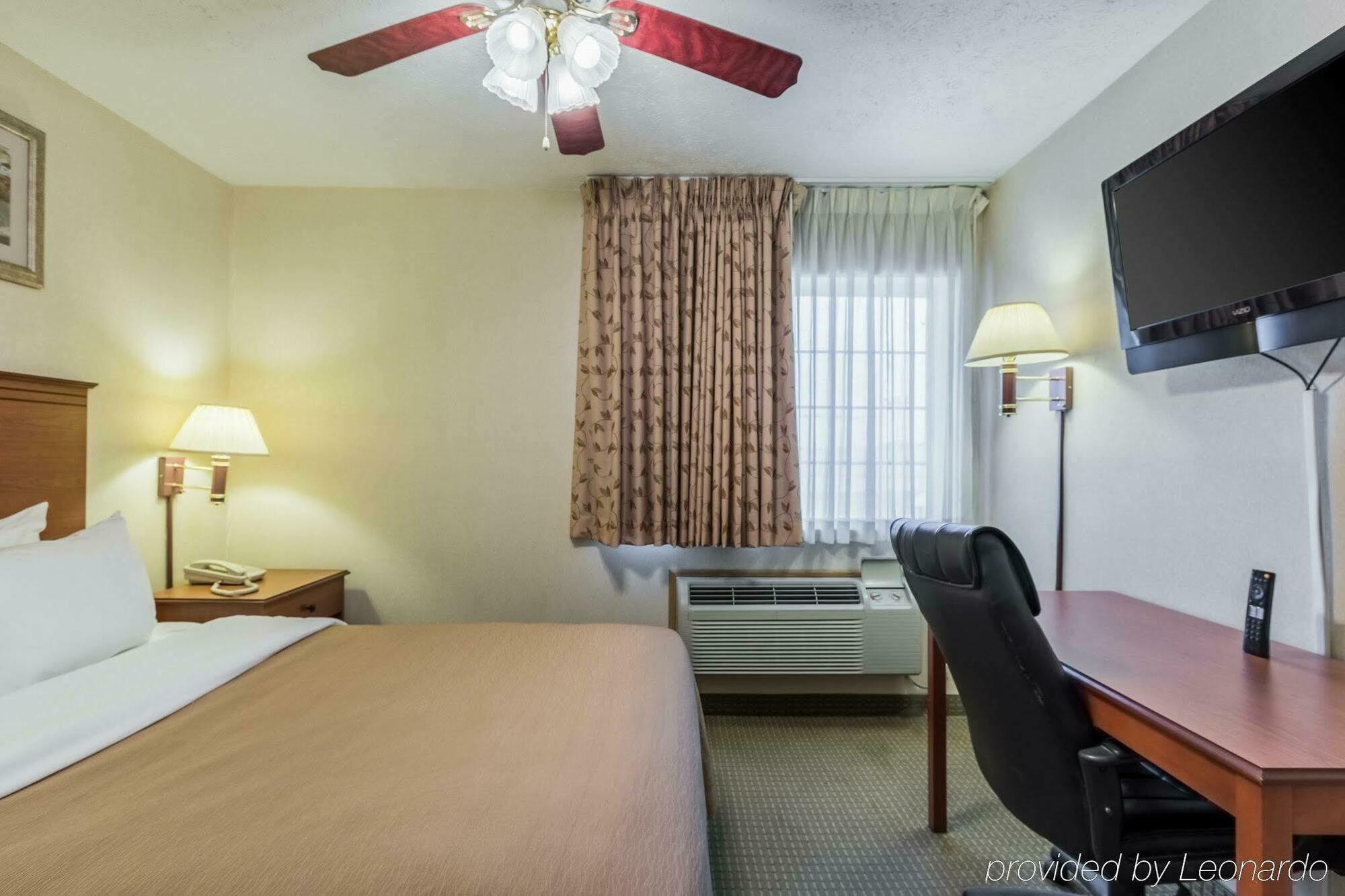 Baymont By Wyndham Sw Hotel 2*