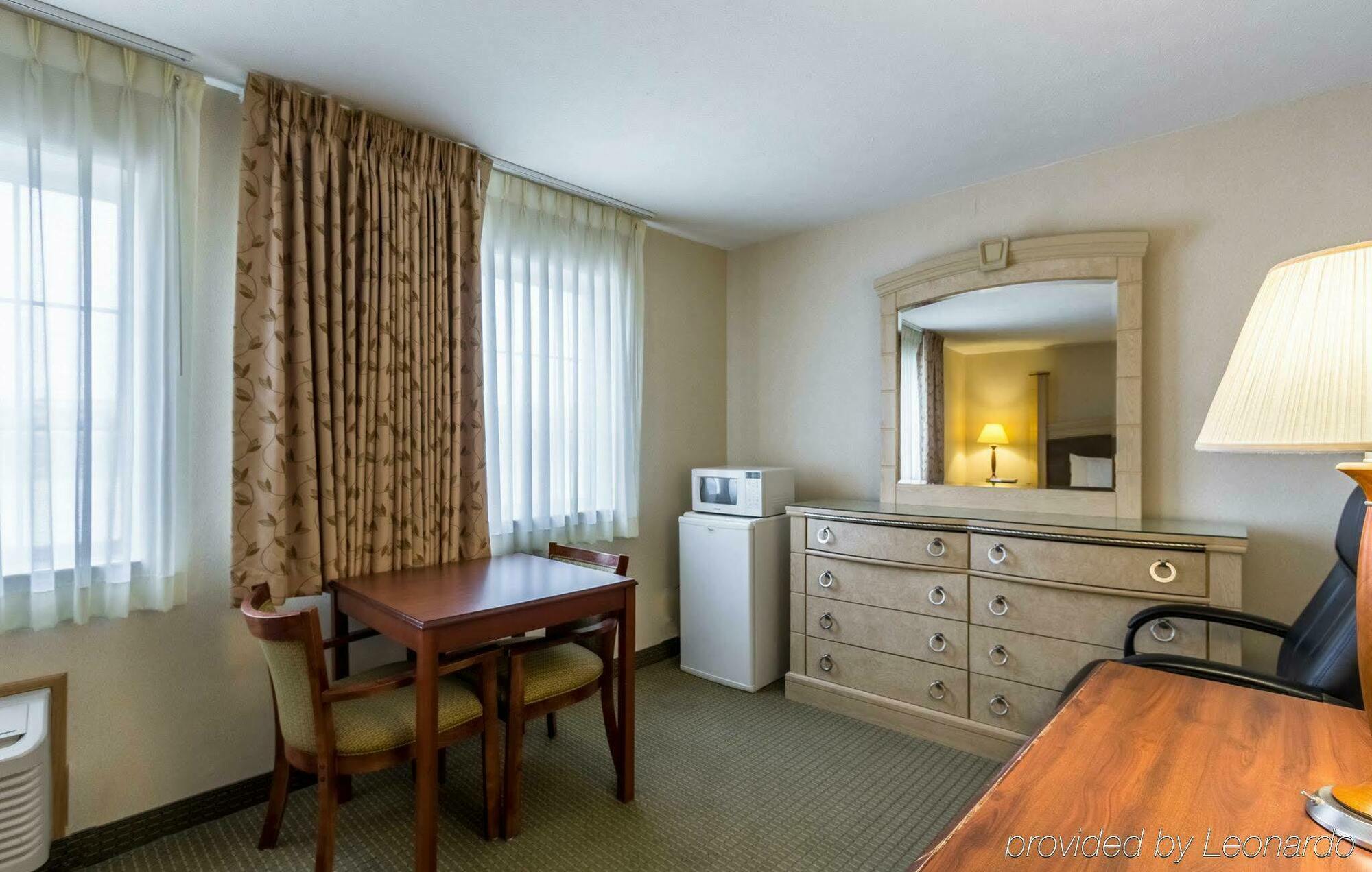 Hotel Baymont By Wyndham Sw 2*